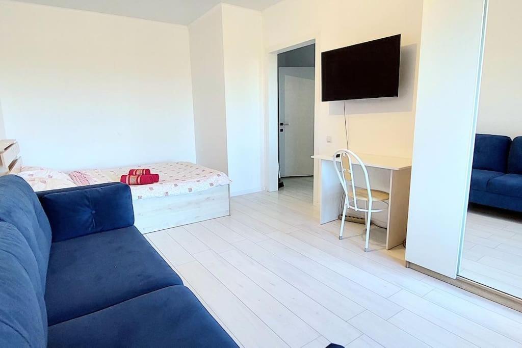 Аэропорт 10 Минут Apartamento Astana Exterior foto